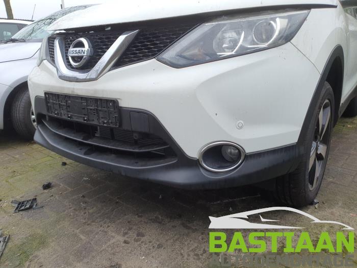 Nissan Qashqai 1.2 DIG-T 16V Sloopvoertuig (2015, Wit)