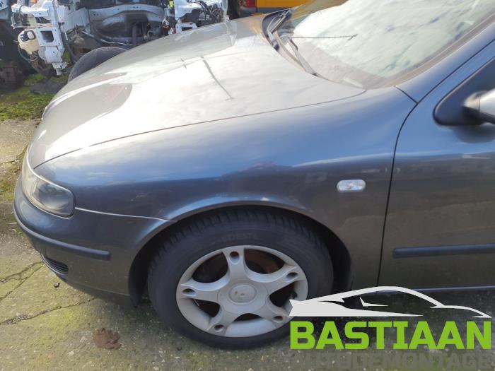 Seat Toledo 1.8 20V Sloopvoertuig (2004, Grijs)