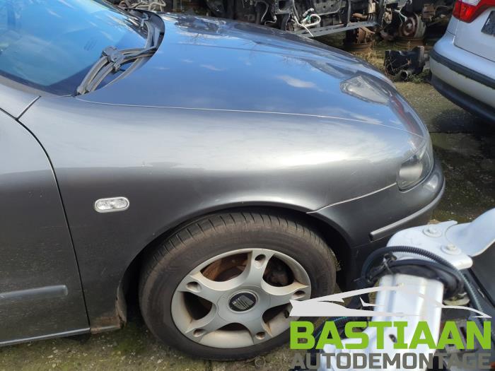 Seat Toledo 1.8 20V Sloopvoertuig (2004, Grijs)