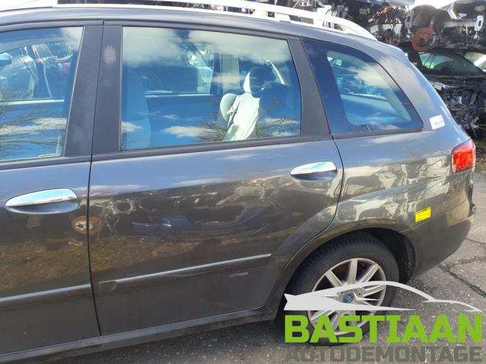 Fiat Croma 2.2 MPI 16V Sloopvoertuig (2006, Grijs)