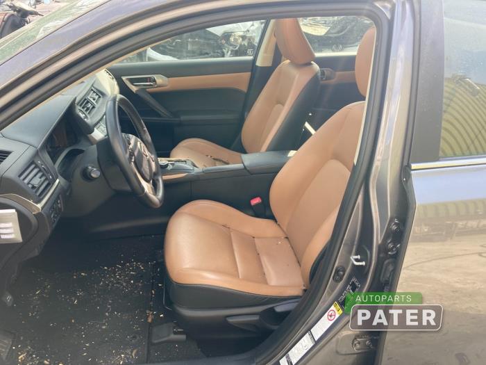 Lexus CT 200h 1.8 16V Sloopvoertuig (2014, Grijs)