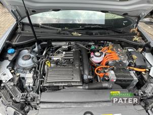 Audi Q3 1.4 45 TFSI e 16V Sloopvoertuig (2022, Zilvergrijs, Zilver)