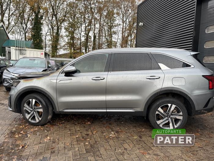 Kia Sorento IV 1.6 T-GDi Plug-in Hybrid 16V 4WD Sloopvoertuig (2021, Grijs)