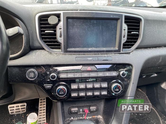 Kia Sportage 1.7 CRDi 16V 4x2 Sloopvoertuig (2018, Wit)