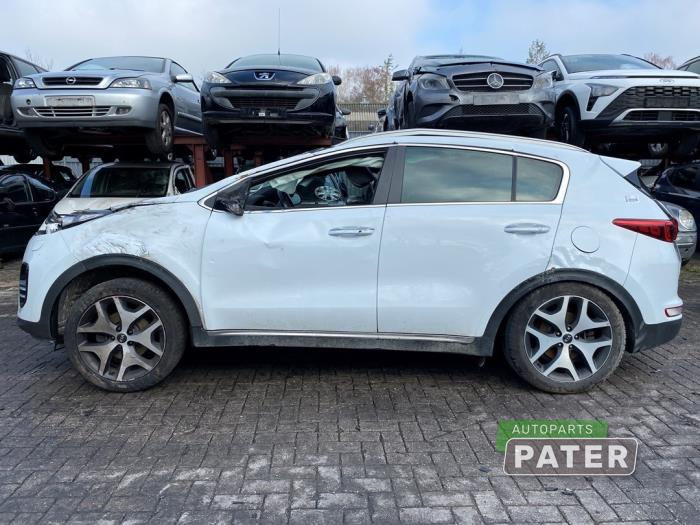 Kia Sportage 1.7 CRDi 16V 4x2 Sloopvoertuig (2018, Wit)
