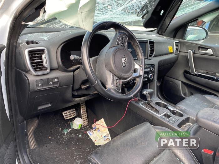 Kia Sportage 1.7 CRDi 16V 4x2 Sloopvoertuig (2018, Wit)