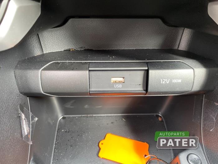 Kia Picanto 1.0 DPi 12V Sloopvoertuig (2023, Wit)