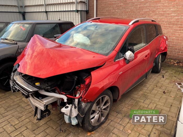 Renault Clio IV Estate/Grandtour 0.9 Energy TCE 90 12V Sloopvoertuig (2017, Rood)