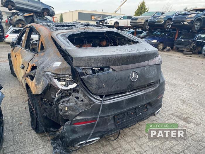 Mercedes GLC Coupe 2.0 300e 16V 4-Matic Sloopvoertuig (2024, Grijs)