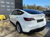 Tesla Model Y Long Range,Performance Sloopvoertuig (2023, Wit)