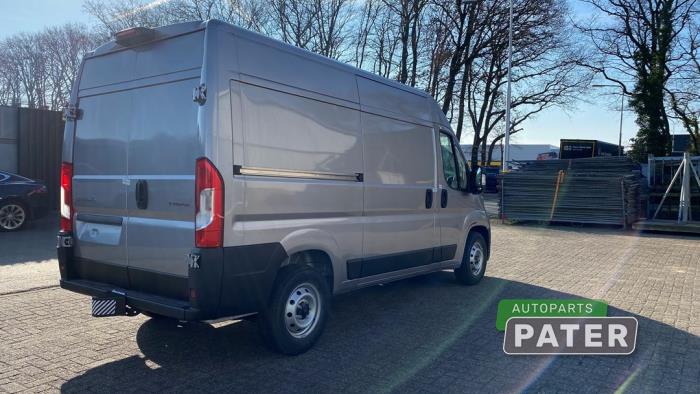 Citroen Jumper 2.2 Blue HDi 140 Sloopvoertuig (2025, Grijs)