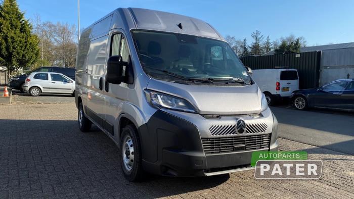 Citroen Jumper 2.2 Blue HDi 140 Sloopvoertuig (2025, Grijs)