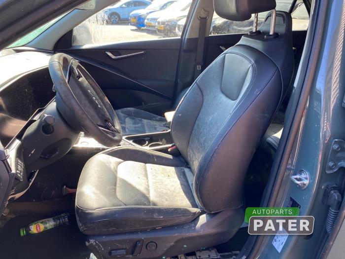 Kia Niro II 1.6 GDI Plug-in Hybrid Sloopvoertuig (2024, Groen)