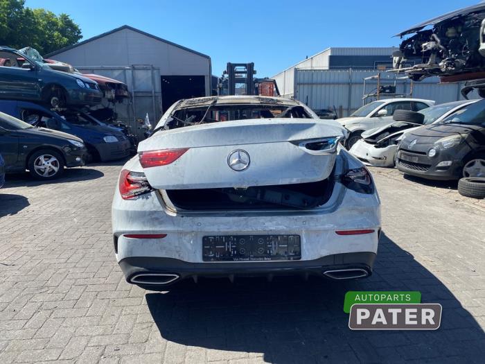 Mercedes CLA 1.3 CLA-180 Turbo 16V Sloopvoertuig (2020, Wit)