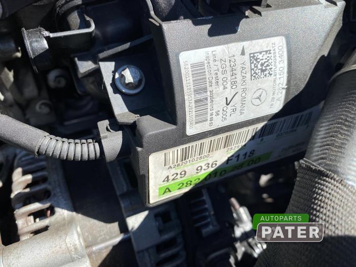 Mercedes CLA 1.3 CLA-180 Turbo 16V Sloopvoertuig (2020, Wit)