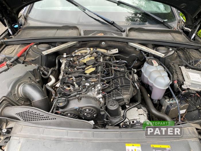 Audi A4 Avant 2.0 35 TFSI Mild Hybrid 16V Sloopvoertuig (2021, Blauw)