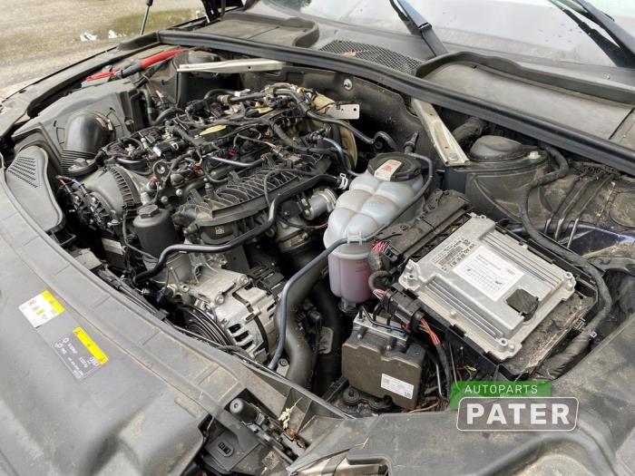 Audi A4 Avant 2.0 35 TFSI Mild Hybrid 16V Sloopvoertuig (2021, Blauw)