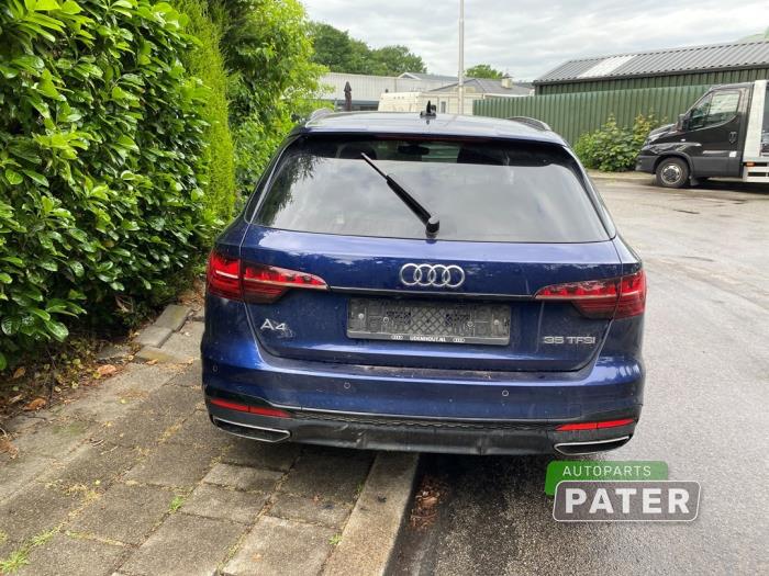 Audi A4 Avant 2.0 35 TFSI Mild Hybrid 16V Sloopvoertuig (2021, Blauw)