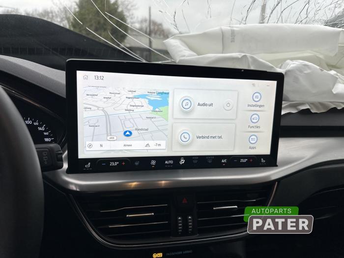 Ford Focus 4 Wagon 1.0 EcoBoost 12V Hybrid 125 Sloopvoertuig (2023, Zwart)