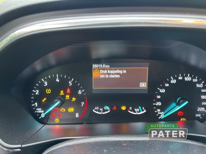 Ford Focus 4 Wagon 1.0 EcoBoost 12V Hybrid 125 Sloopvoertuig (2023, Zwart)