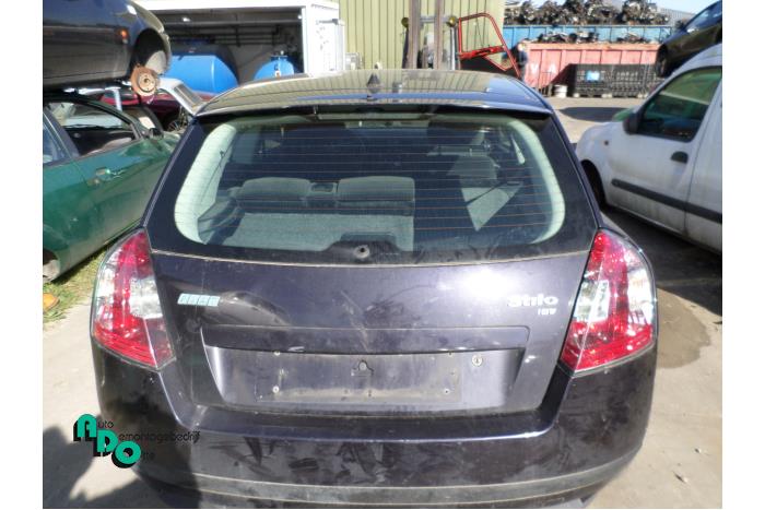 Fiat Stilo 1.8 16V 3-Drs. Sloopvoertuig (2002, Blauw)