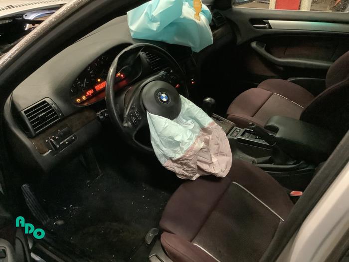 BMW 3 serie 320i 24V Sloopvoertuig (2001, Grijs)