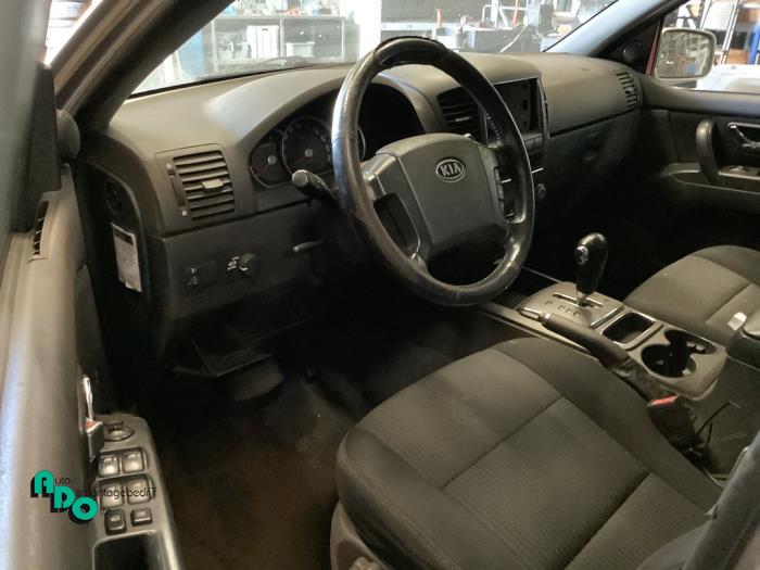 Kia Sorento I 2.5 CRDi 16V VGT Sloopvoertuig (2007, Zilvergrijs)