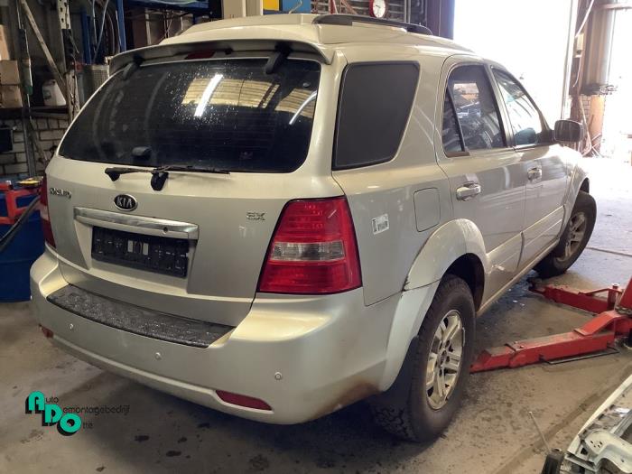 Kia Sorento I 2.5 CRDi 16V VGT Sloopvoertuig (2007, Zilvergrijs)