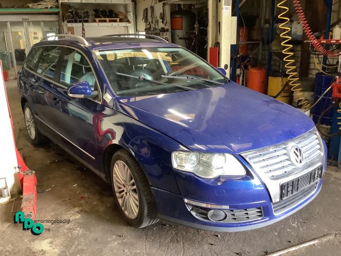 Volkswagen Passat Variant 3.2 FSI V6 32V Sloopvoertuig (2006, Blauw)