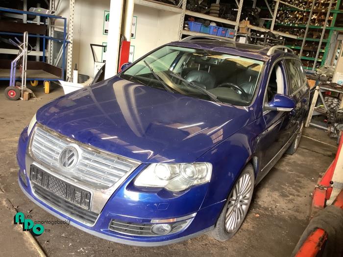 Volkswagen Passat Variant 3.2 FSI V6 32V Sloopvoertuig (2006, Blauw)