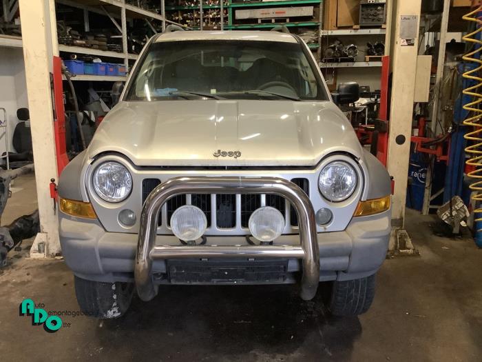 Jeep Cherokee/Liberty 2.8 CRD 16V Sloopvoertuig (2005, Grijs)