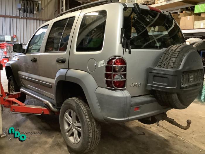 Jeep Cherokee/Liberty 2.8 CRD 16V Sloopvoertuig (2005, Grijs)