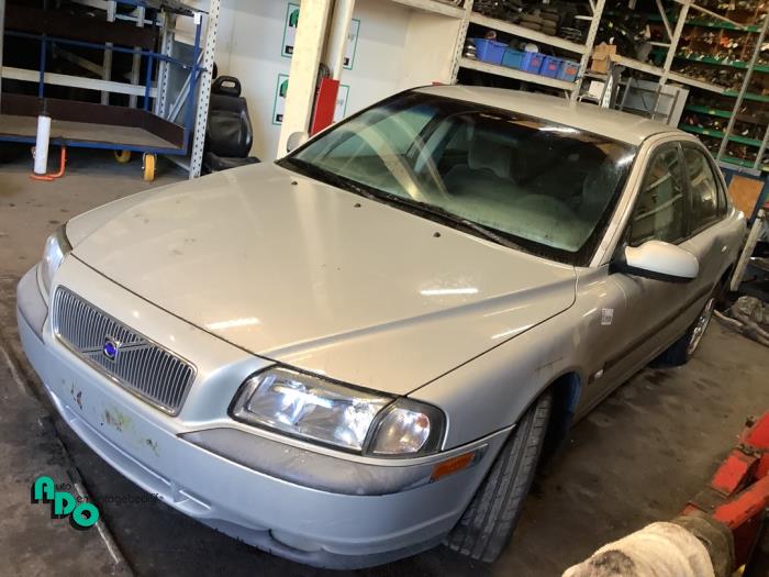 Volvo S80 2.4 20V 140 Sloopvoertuig (2001, Beige)