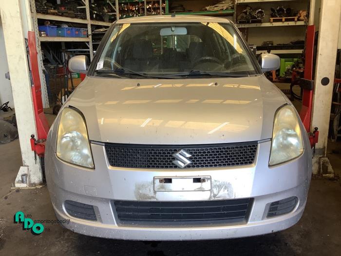 Suzuki Swift 1.5 VVT 16V Sloopvoertuig (2006, Grijs)