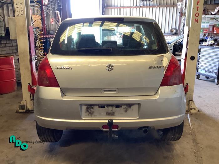 Suzuki Swift 1.5 VVT 16V Sloopvoertuig (2006, Grijs)