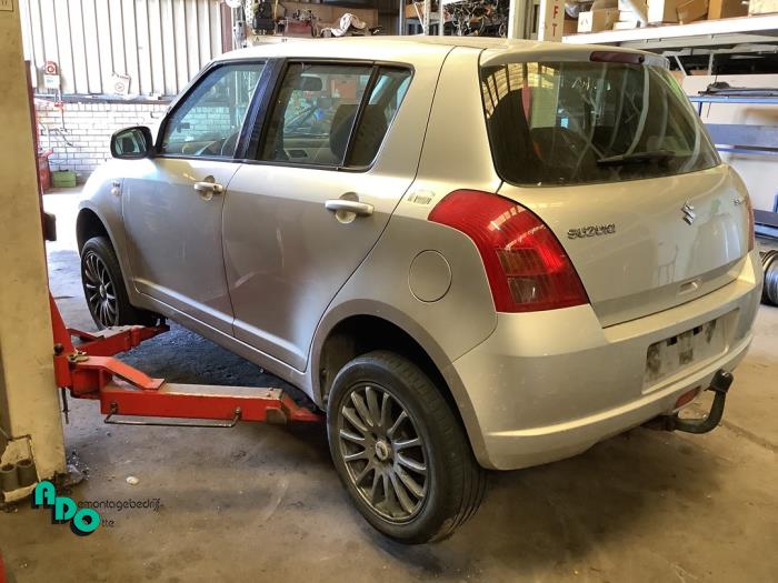 Suzuki Swift 1.5 VVT 16V Sloopvoertuig (2006, Grijs)