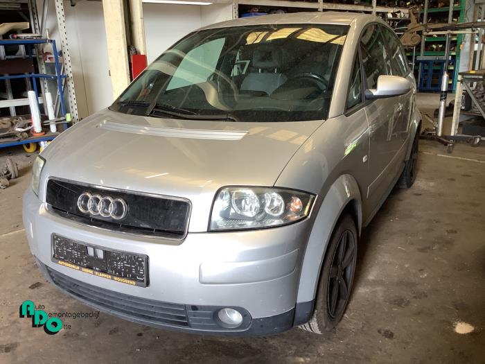 Audi A2 1.4 16V Sloopvoertuig (2001, Grijs)