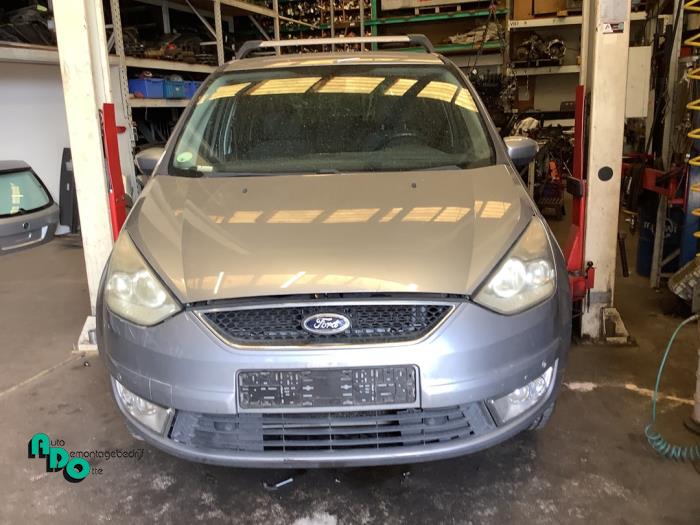 Ford Galaxy 2.0 16V Sloopvoertuig (2006, Grijs)