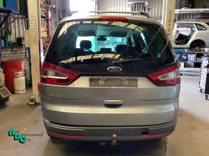 Ford Galaxy 2.0 16V Sloopvoertuig (2006, Grijs)
