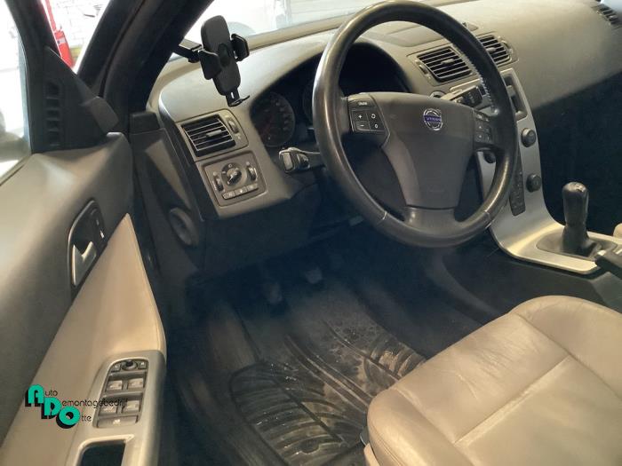 Volvo S40 2.4 20V Sloopvoertuig (2005, Zwart)