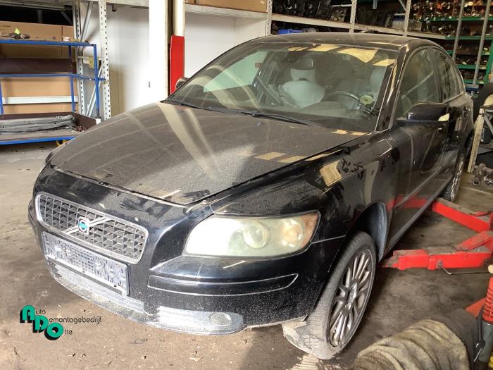 Volvo S40 2.4 20V Sloopvoertuig (2005, Zwart)