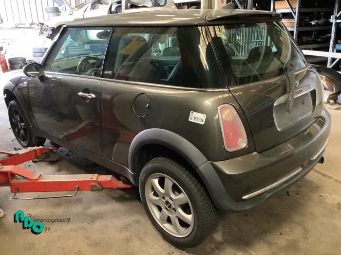 Mini Mini 1.6 16V One Sloopvoertuig (2006, Bruin)