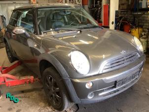 Mini Mini 1.6 16V One Sloopvoertuig (2006, Bruin)