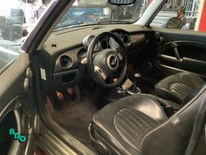 Mini Mini 1.6 16V One Sloopvoertuig (2006, Bruin)