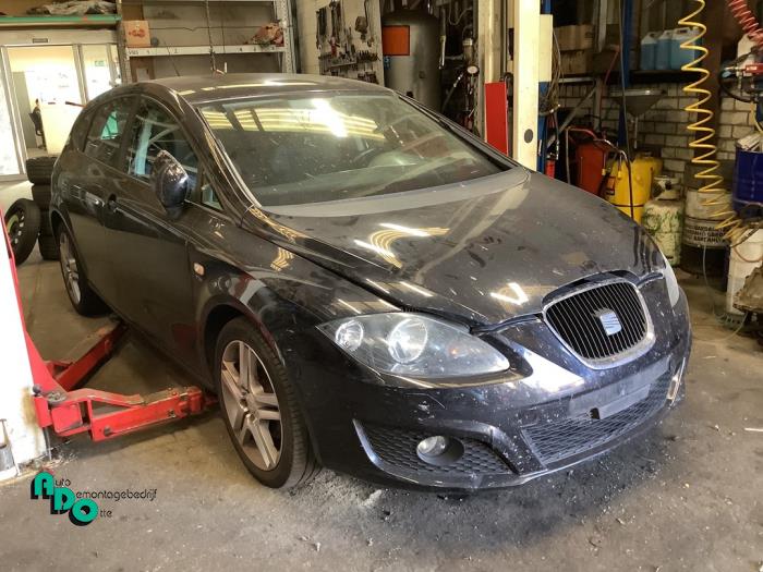 Seat Leon 1.8 TSI 16V Sloopvoertuig (2011, Zwart)