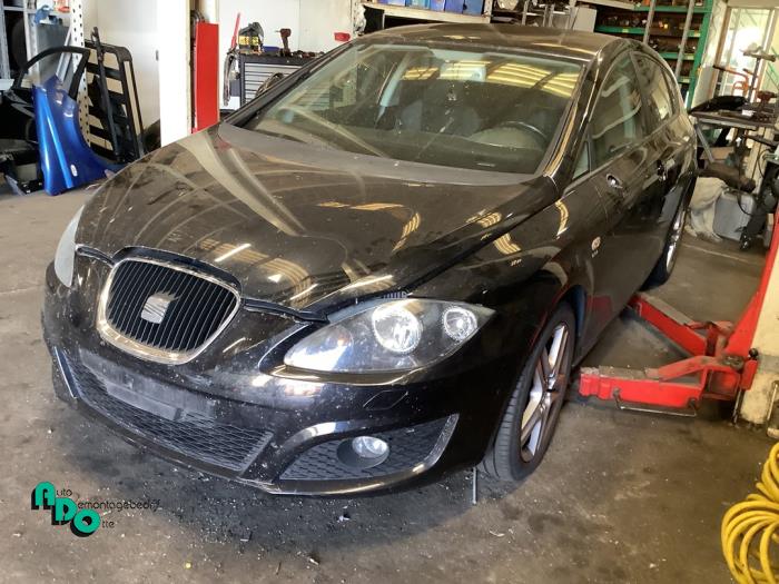 Seat Leon 1.8 TSI 16V Sloopvoertuig (2011, Zwart)