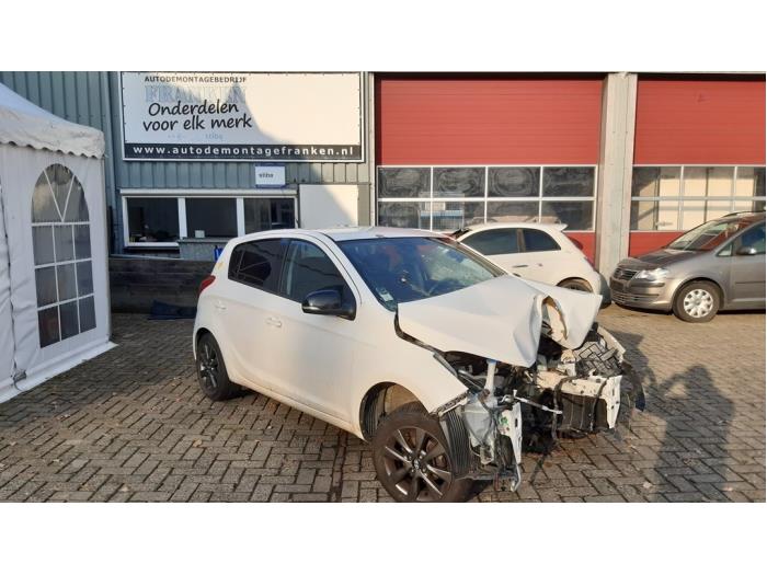 Hyundai i20 1.2i 16V Sloopvoertuig (2014, Wit)