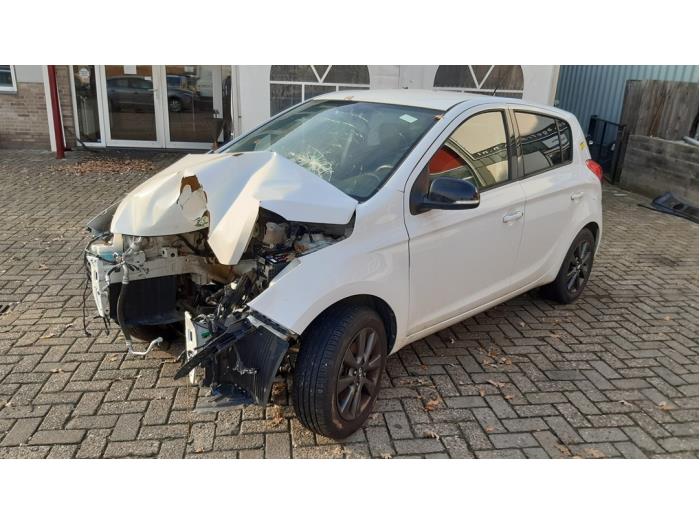 Hyundai i20 1.2i 16V Sloopvoertuig (2014, Wit)