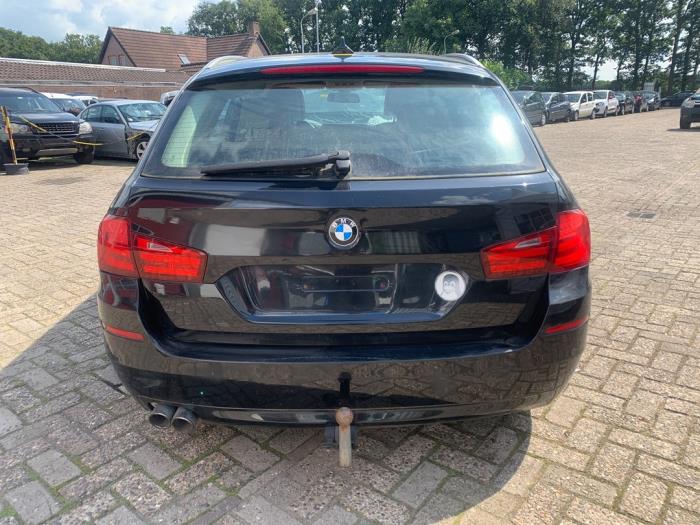 BMW 5 serie Touring 520d 16V Sloopvoertuig (2012, Zwart)