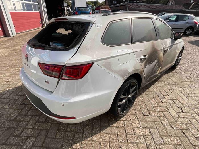 Seat Leon ST 2.0 TDI FR 16V Sloopvoertuig (2014, Wit)